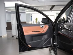 2011款 2.2T 自动 旗舰型四驱 5座