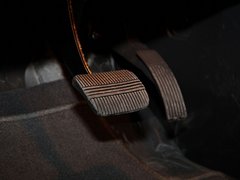 2011款 2.2T 自动 旗舰型四驱 5座