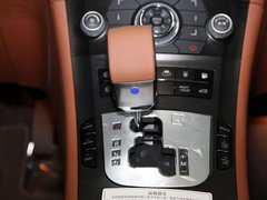 2011款 2.2T 自动 旗舰型四驱 5座