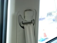2011款 2.0L 手动 都市先锋版 5座