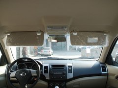 2011款 2.0L 手动 都市先锋版 5座