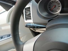 2011款 2.0L 手动 都市先锋版 5座