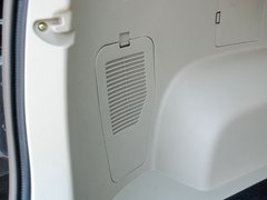 2011款 2.0L 手动 都市先锋版 5座