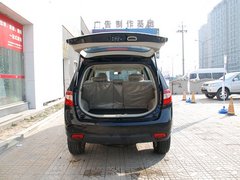 2011款 2.0L 手动 都市先锋版 5座