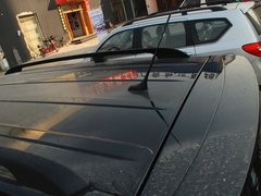 2011款 2.0L 手动 都市先锋版 5座