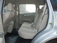 2011款 2.0L 手动 都市先锋版 5座