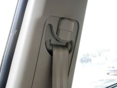 2011款 2.0L 手动 都市先锋版 5座