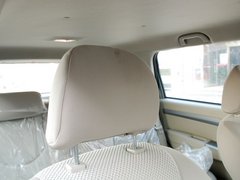 2011款 2.0L 手动 都市先锋版 5座