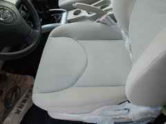 2011款 2.0L 手动 都市先锋版 5座
