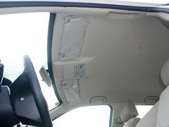 2011款 2.0L 手动 都市先锋版 5座