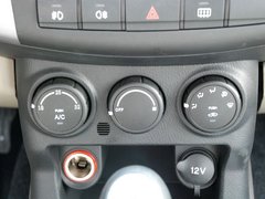 2011款 2.0L 手动 都市先锋版 5座
