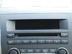 2011款 2.0L 手动 都市先锋版 5座