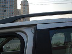 2011款 2.0L 手动 都市先锋版 5座