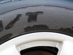 2011款 2.0L 手动 都市先锋版 5座