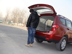 2011款 2.0L 手动 都市先锋版 5座