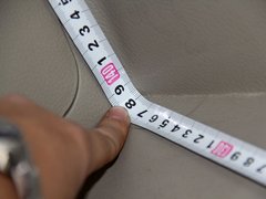 2011款 2.0L 手动 都市先锋版 5座