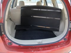 2011款 2.0L 手动 都市先锋版 5座