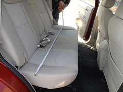 2011款 2.0L 手动 都市先锋版 5座
