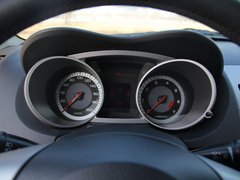 2011款 2.0L 手动 都市先锋版 5座