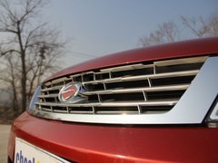 2011款 2.0L 手动 都市先锋版 5座