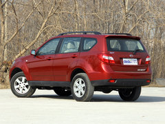 2011款 2.0L 手动 都市先锋版 5座