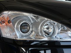 2011款 2.0 自动 四驱豪华导航版 5座