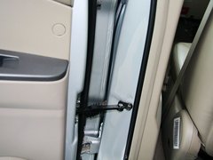 2011款 2.0 自动 四驱豪华导航版 5座