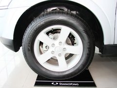 2011款 2.0 自动 四驱豪华导航版 5座