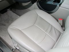 2011款 2.0 自动 四驱豪华导航版 5座