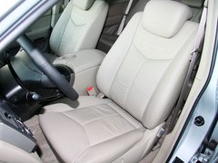 2011款 2.0 自动 四驱豪华导航版 5座
