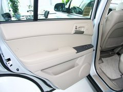 2011款 2.0 自动 四驱豪华导航版 5座