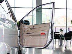 2011款 2.0 自动 四驱豪华导航版 5座