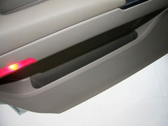 2011款 2.0 自动 四驱豪华导航版 5座