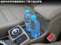 2012款 2.5 CVT 四驱舒适导航版 5座