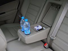 2012款 2.5 CVT 四驱舒适导航版 5座