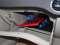 2012款 2.5 CVT 四驱舒适导航版 5座
