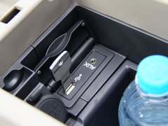 2012款 2.5 CVT 四驱舒适导航版 5座