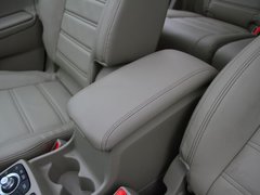 2012款 2.5 CVT 四驱舒适导航版 5座