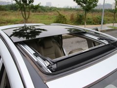 2012款 2.5 CVT 四驱舒适导航版 5座