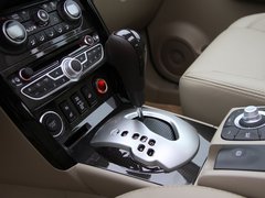 2012款 2.5 CVT 四驱舒适导航版 5座