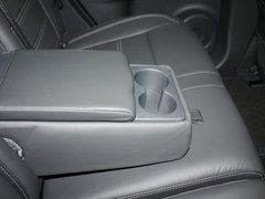 2012款 2.5 CVT 四驱舒适导航版 5座