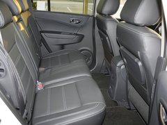2012款 2.5 CVT 四驱舒适导航版 5座