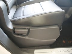 2012款 2.5 CVT 四驱舒适导航版 5座