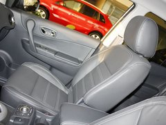 2012款 2.5 CVT 四驱舒适导航版 5座