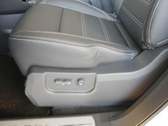 2012款 2.5 CVT 四驱舒适导航版 5座