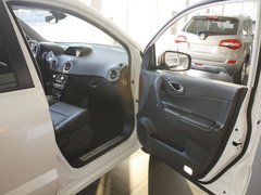 2012款 2.5 CVT 四驱舒适导航版 5座