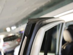 2012款 2.5 CVT 四驱舒适导航版 5座