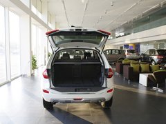 2012款 2.5 CVT 四驱舒适导航版 5座