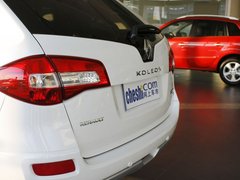 2012款 2.5 CVT 四驱舒适导航版 5座
