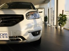 2012款 2.5 CVT 四驱舒适导航版 5座